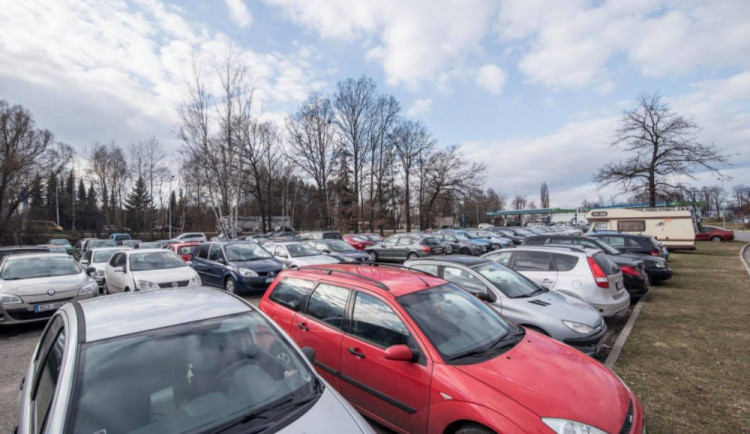 U Sportovky vyroste parkovací dům, hotovo by mělo být za dva roky