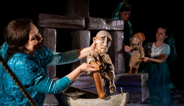 Divadlo Drak v Hradci Králové opět hraje. Jako první uvede pohádku O zlaté rybce