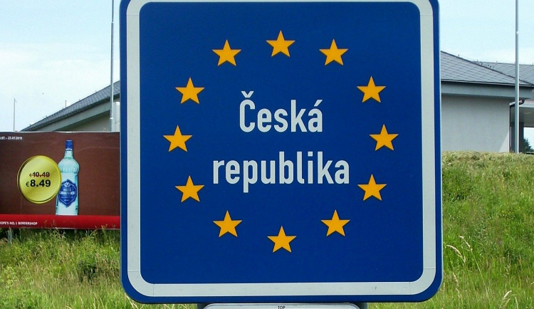 Od zítřka můžeme na 48 hodin cestovat mezi Českou a Slovenskou republikou