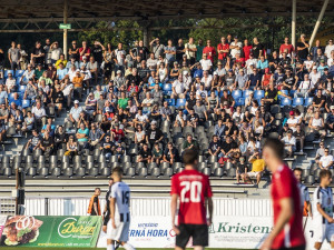 Hradečtí Votroci přivítají na stadionu pod lízátky Třinec