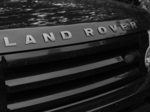 Prodej Land Roveru přes internet byl podvod. Policie v Královéhradeckém kraji řeší tři podobné případy