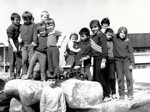 První dětská SOS vesnička slaví padesátiny. Domov tady našlo téměř tři sta dětí