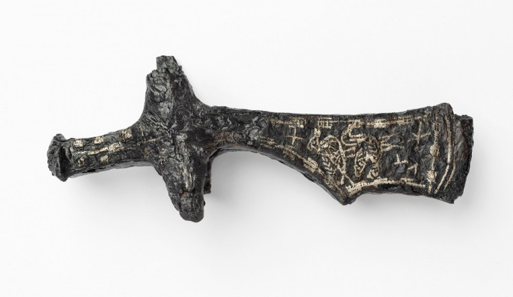 Ptačí sekerka pochází z 9.-10. století, potvrdil průzkum