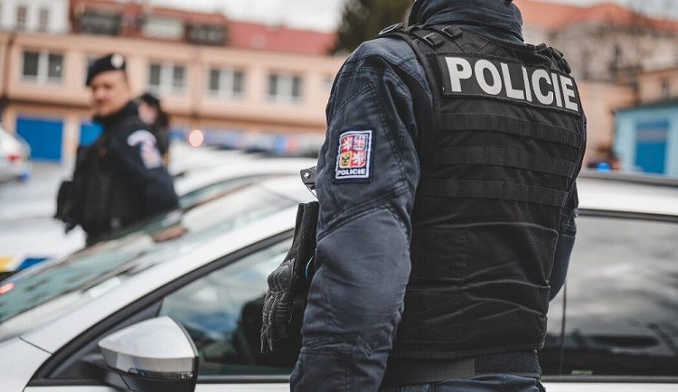 Muž chtěl obrat stát na daních, hospodářská kriminálka z Hradce si na něj posvítila