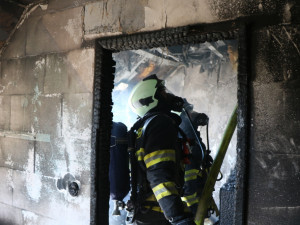 Požár rodinného domu ve Velkých Svatoňovicích