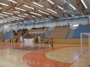 Stavba sportovní haly na Pouchově se prodraží o 870 tisíc korun