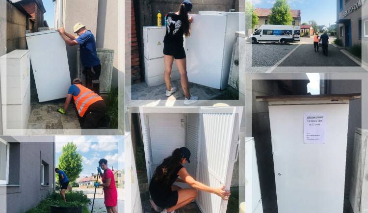 V České Skalici odstartoval unikátní projekt. Funguje tu takzvaná veřejná lednice.