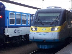 Pendolino na nádraží v Hradci Králové