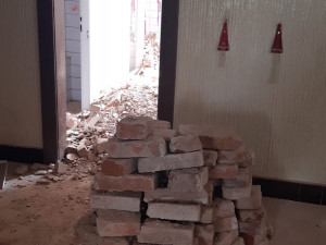 Střední průmyslová škola stavební a Obchodní akademie, na které probíhá rekonstrukce