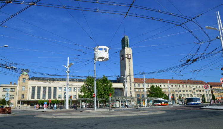 Hlavní nádraží v Hradci Králové