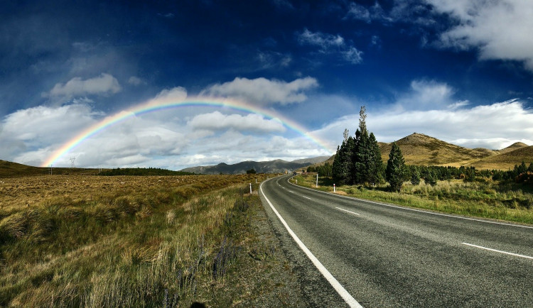 POČASÍ NA NEDĚLI: Od soboty k nerozeznání