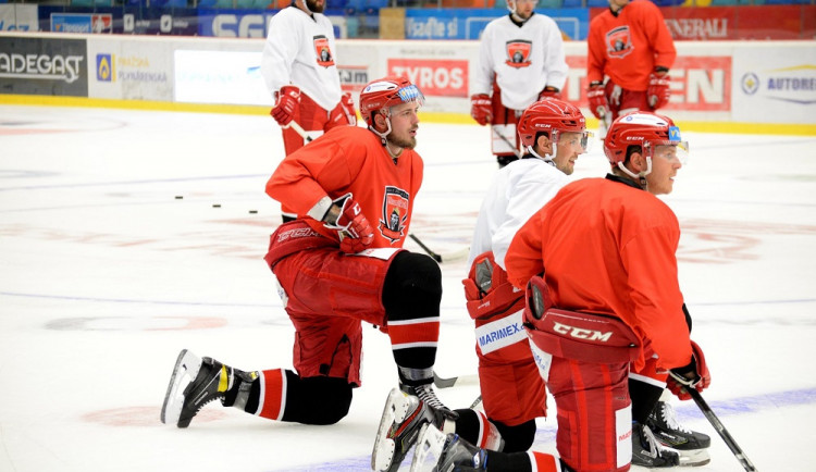 Hradecký Mountfield dnes začne přípravné období v Olomouci. Sehraje první utkání na turnaji Generali Česká Cup