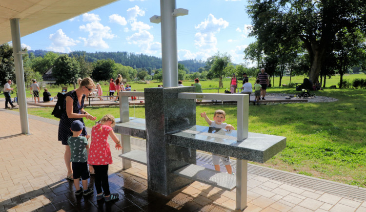 Letní pítka v Náchodě čeká údržba. Na suchu budou přes týden