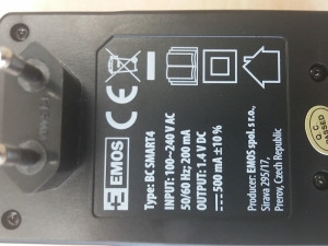 Nebezpečná nabíječka baterií