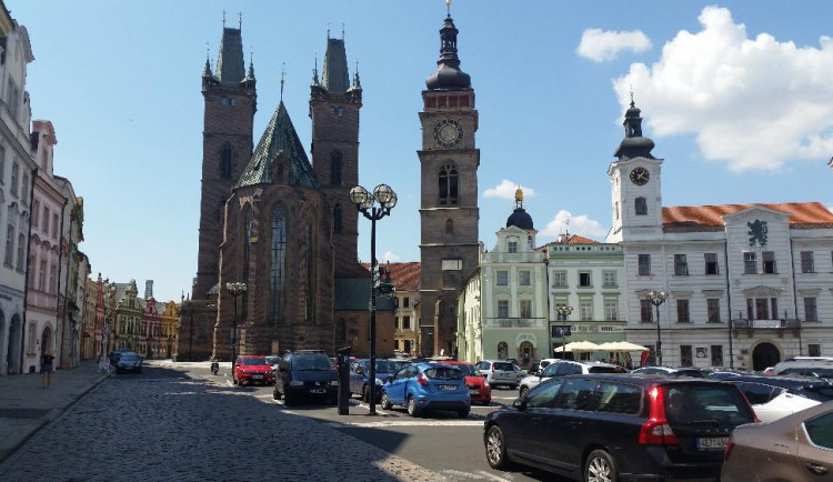 POLITICKÁ KORIDA: Jak hodnotí zastupitelé poslední čtyři roky v úřadu kraje?