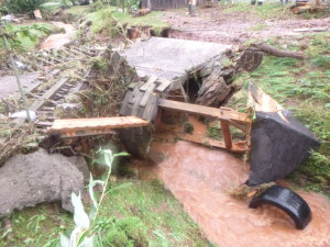 Následky silné bouře