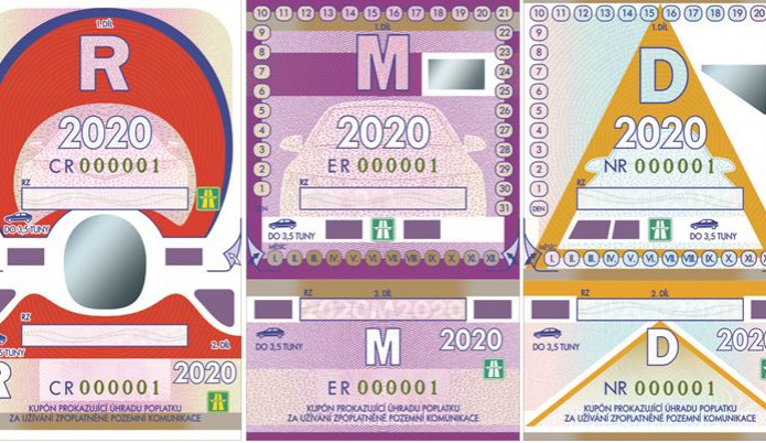 ilustrační foto- dálniční známky pro rok 2020
