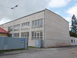 Tělocvična na Wolkerově nábřeží