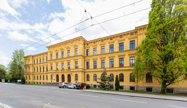O Hradeckou zdrávku je velký zájem. Letos škola přivítá rekordní počet studentů