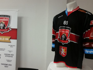 Dres Mountfieldu na novou sezónu