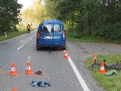 Dopravní nehoda osobního auta s cyklistou u Týniště