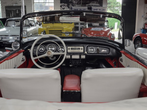 (NE)OBYČEJNÍ: Z USA se podařilo dovést jedinečnou Škodu Tudor 1951. Pan Kalina se o to snažil pět let