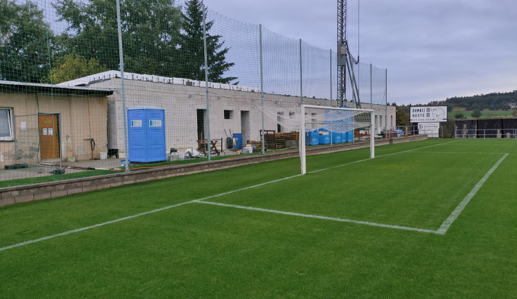 V Hořicích se rýsuje podoba nového fotbalového stadionu. Hotovo má být na jaře