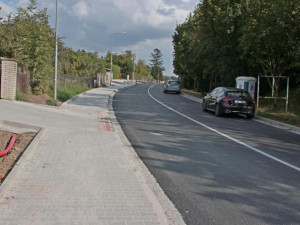Krkonošská ulice ve Dvoře Králové nad Labem je po devíti měsících opět otevřena