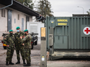 Nakládka polní nemocnice v Hradci Králové