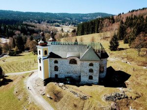 Barokní kostel v Neratově v Orlických horách získal cenu Patria Nostra