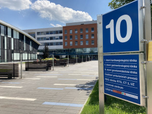 Nemocnice v Hradci Králové hledá dárce plazmy, kteří prodělali koronavirus