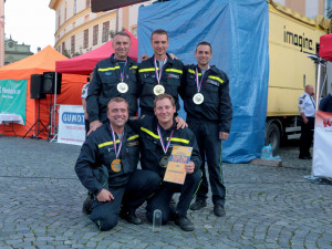 Hasiči v Hradci Králové se loučí s velitelem čety Václavem Klímou. Po 30 letech služby o víkendu náhle zemřel
