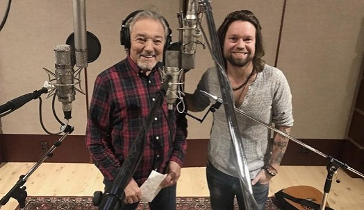 Richard Krajčo splnil slib Karlu Gottovi: rok po jeho smrti vydává společný song