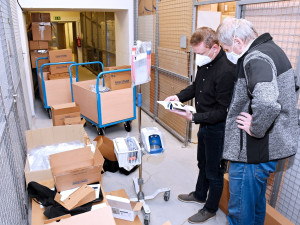 Nemocnice v Královéhradeckém kraji získají přístroje pro léčbu pacientů s COVID-19