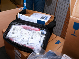 Nemocnice v Královéhradeckém kraji získají přístroje pro léčbu pacientů s COVID-19