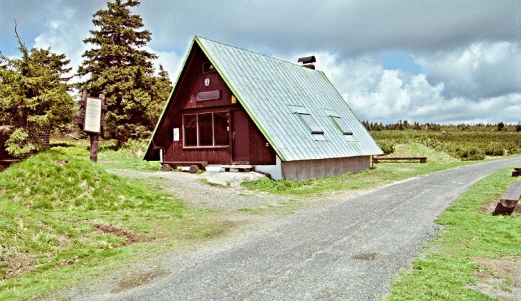 Původní srub pod Velkou Deštnou