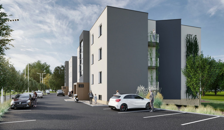 Vedle nemocnice v Náchodě vyrostou další čtyři moderní bytovky. Město našlo nové investory