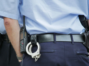 Policie Královéhradeckého kraje navrhla obžalovat 16 lidí a pět firem. Jde o největší novodobou kauzu