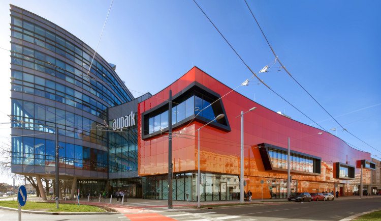 Bílé Vánoce a soutěže o skvělé ceny v Auparku