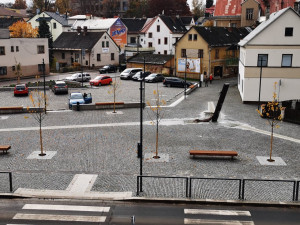 FOTO: Nová Paka má nový autobusový terminál. Fungovat začal včera