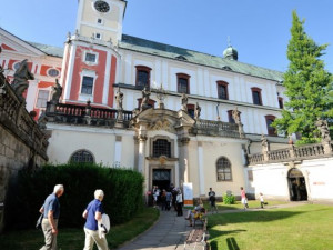 Broumovské kostely se můžou stát národní kulturní památkou