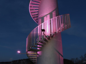 Na Náchodsku mají novou rozhlednu, vznikla na místě větrné elektrárny