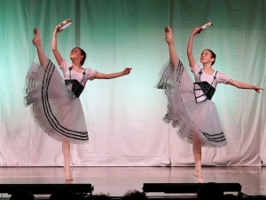 Hradecké mladé baletky patří k nejlepším na světě, na celosvětové soutěži získaly několik zlatých medailí