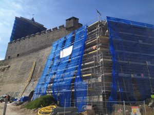 Rekonstrukce hradu Kost přepisuje historii. Archeologové našli skrytou věž ze 13. století