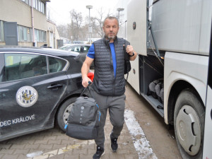 Votroci odjeli na soustředění do Špindlerova mlýna. Ubytováni budou ve vojenské ozdravovně