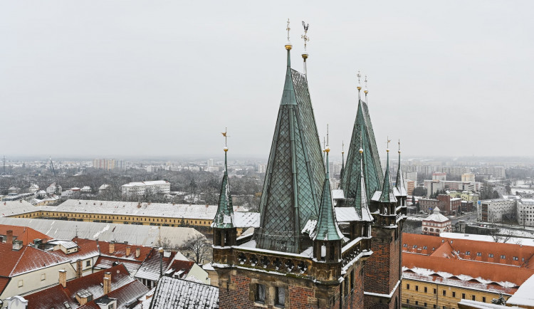 Vedení města zůstává beze změn. Odvolání náměstků zastupitelé nepodpořili