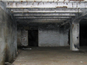 FOTO: U Hradce Králové jsou zbytky tajné nacistické továrny