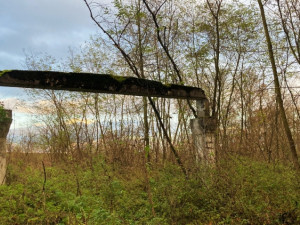 FOTO: U Hradce Králové jsou zbytky tajné nacistické továrny