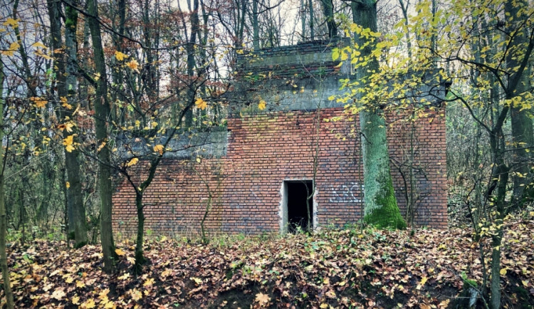U Hradce Králové jsou zbytky tajné nacistické továrny