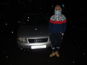 Mezi nohama cizince vyčuchala služební fena pervitin. Chci si s přítelkyní pokouřit, tvrdil